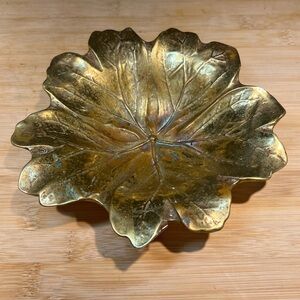 Vintage 1940s Hand-cast “May Apple Leaf Bowl” Virginia Metal Crafters Style #4-6